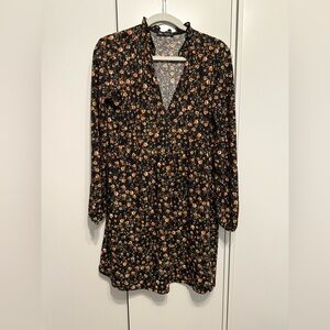 Zara Black Long-Sleeve Floral V-Neck Dress